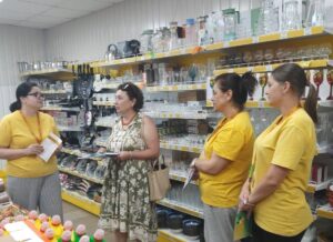 1 2Банер Інформаційний матеріал ПМУ Виходь на світло Легальна праця більше можливостей і гарантій Офіційне працевлаштування це не просто запис у документах. Це